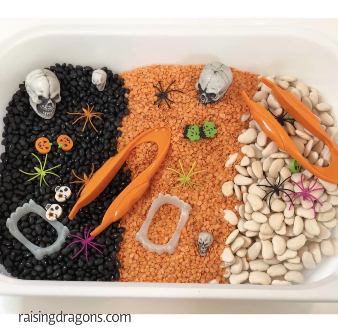Halloween Sensory Bin
 Halloween Sensory Bin For Preschoolers ⋆ Raising Dragons